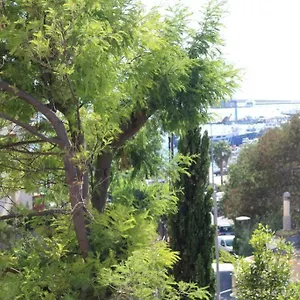 https://centro-rosas-5-min-pie-del-mar-nuevo-wifi.topcostabravahotels.com