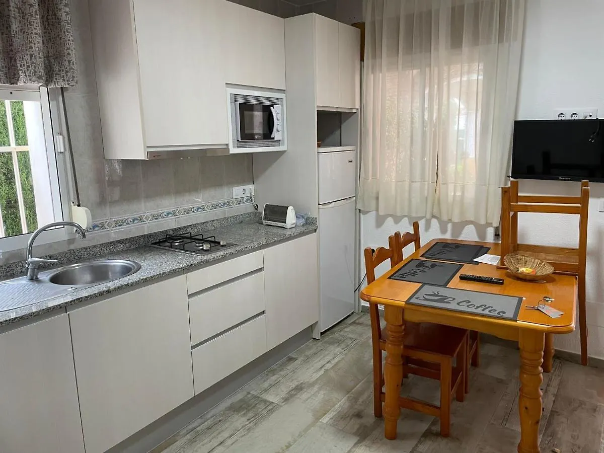 Apartamentos Bolonia Paraiso Apartment
