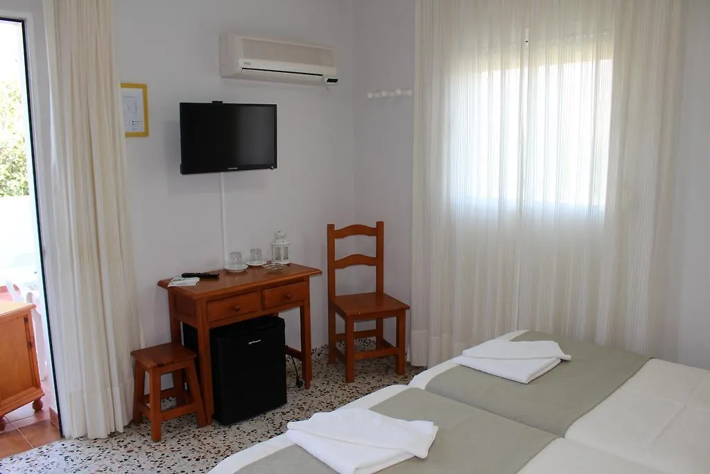 Apartamentos Bolonia Paraiso Spain