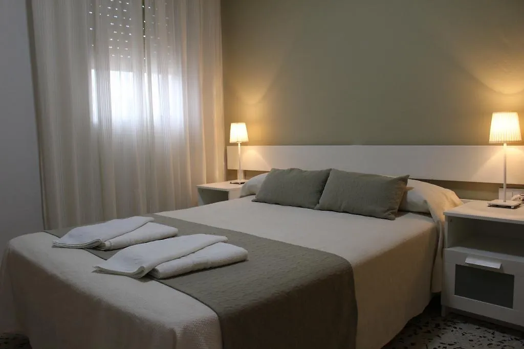 Apartment Apartamentos Bolonia Paraiso